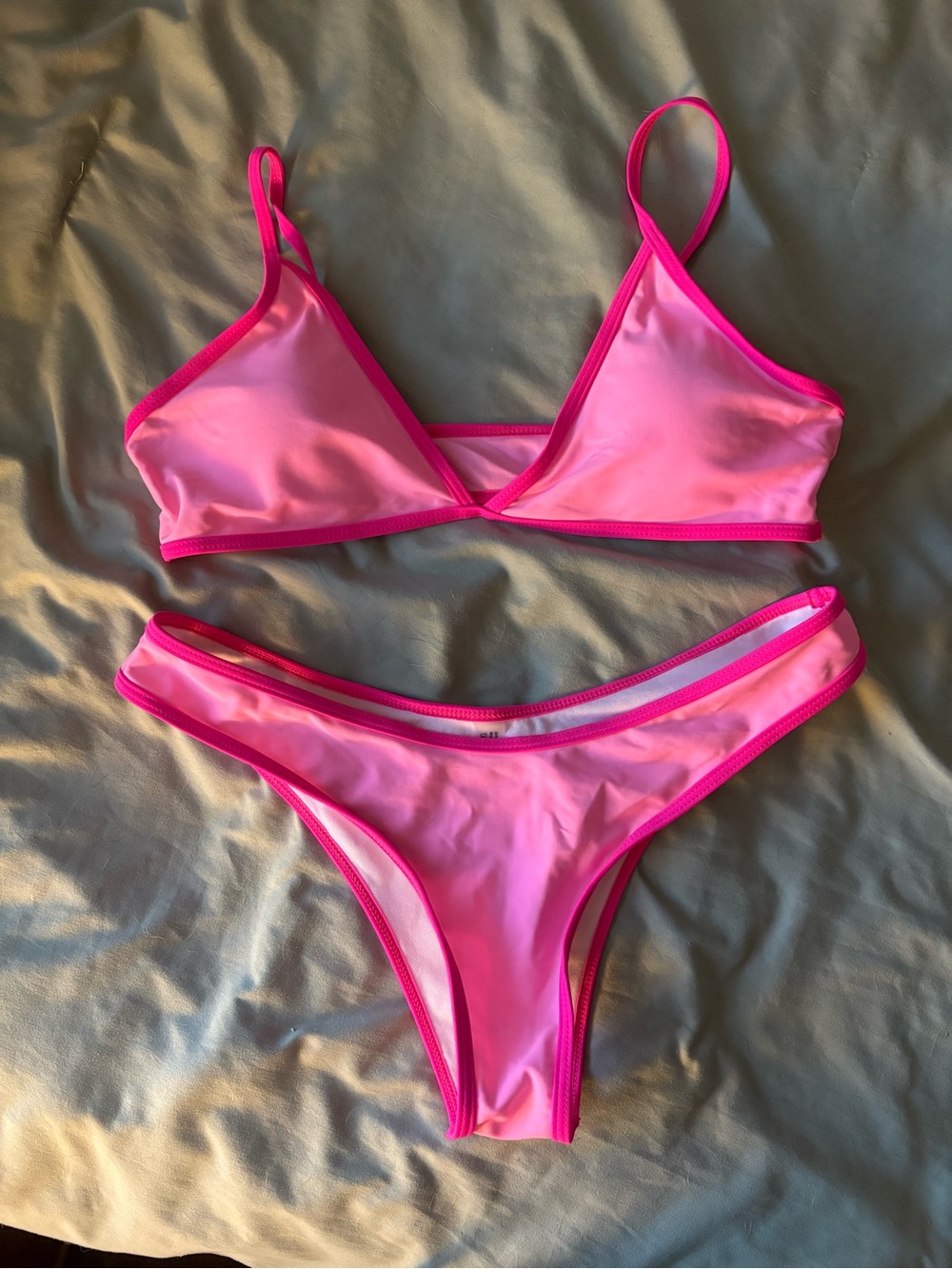 2 for $10 👙Neon Pink/ Hot pink Bikini set 🩷☀️